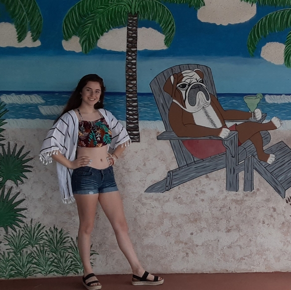 Meet your Posher, Sasha - Picture 1 of 1